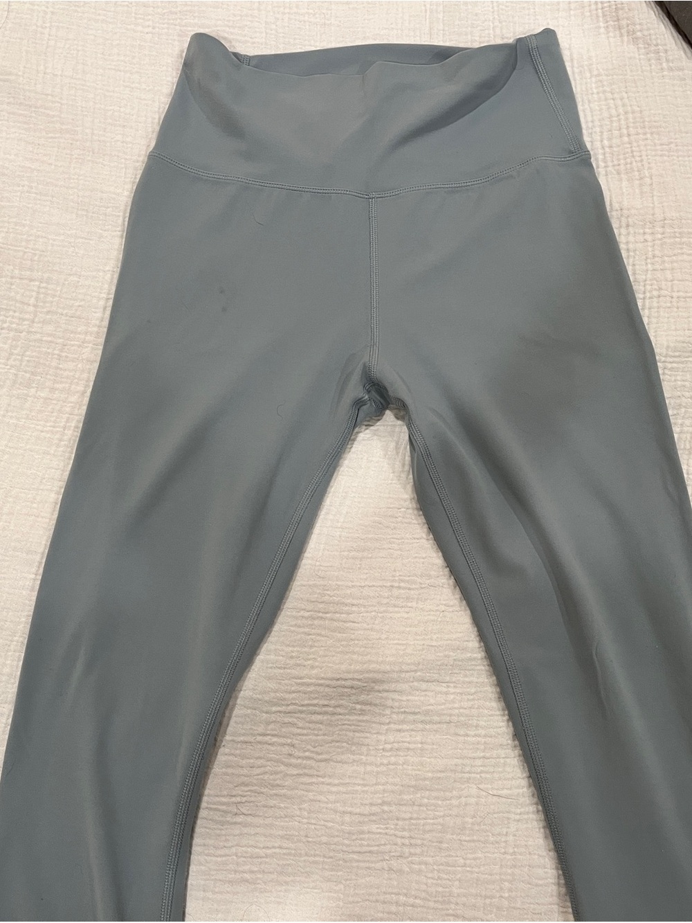 Vuori BlissBlend High-Waist Leggings in Ether Small